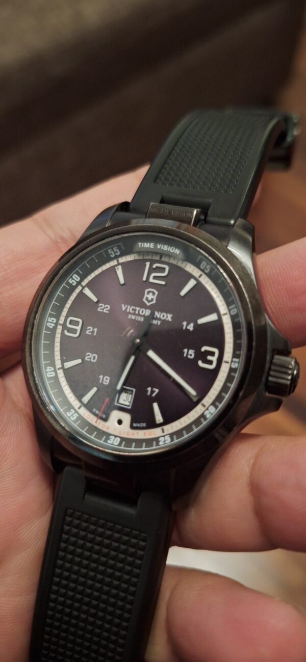 VICTORINOX NIGHT VISION - Imagen 2