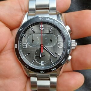 UNICO - VICTORINOX CRONO CLASIC TWO TONE 43MM